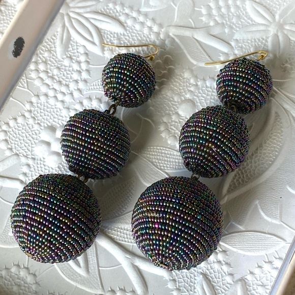 Triple Ball Iridescent Beaded Earrings - Picture 3 of 4